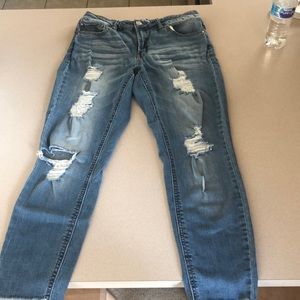Charlotte RusseRefuge medium wash distressed denim